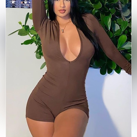 Fashion Nova Brown Stretch Romper - Picture 3 of 3
